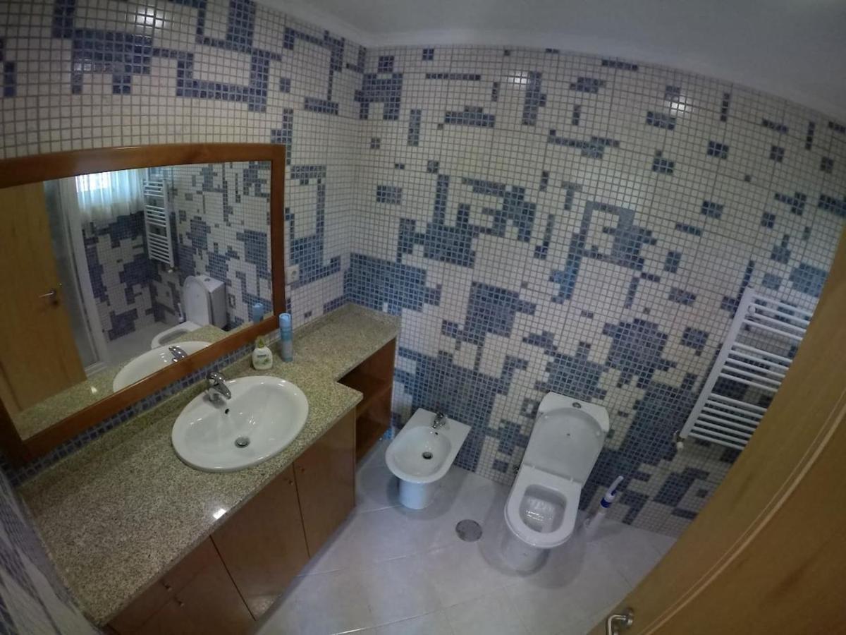 Valadas Guest House Canedo  Buitenkant foto