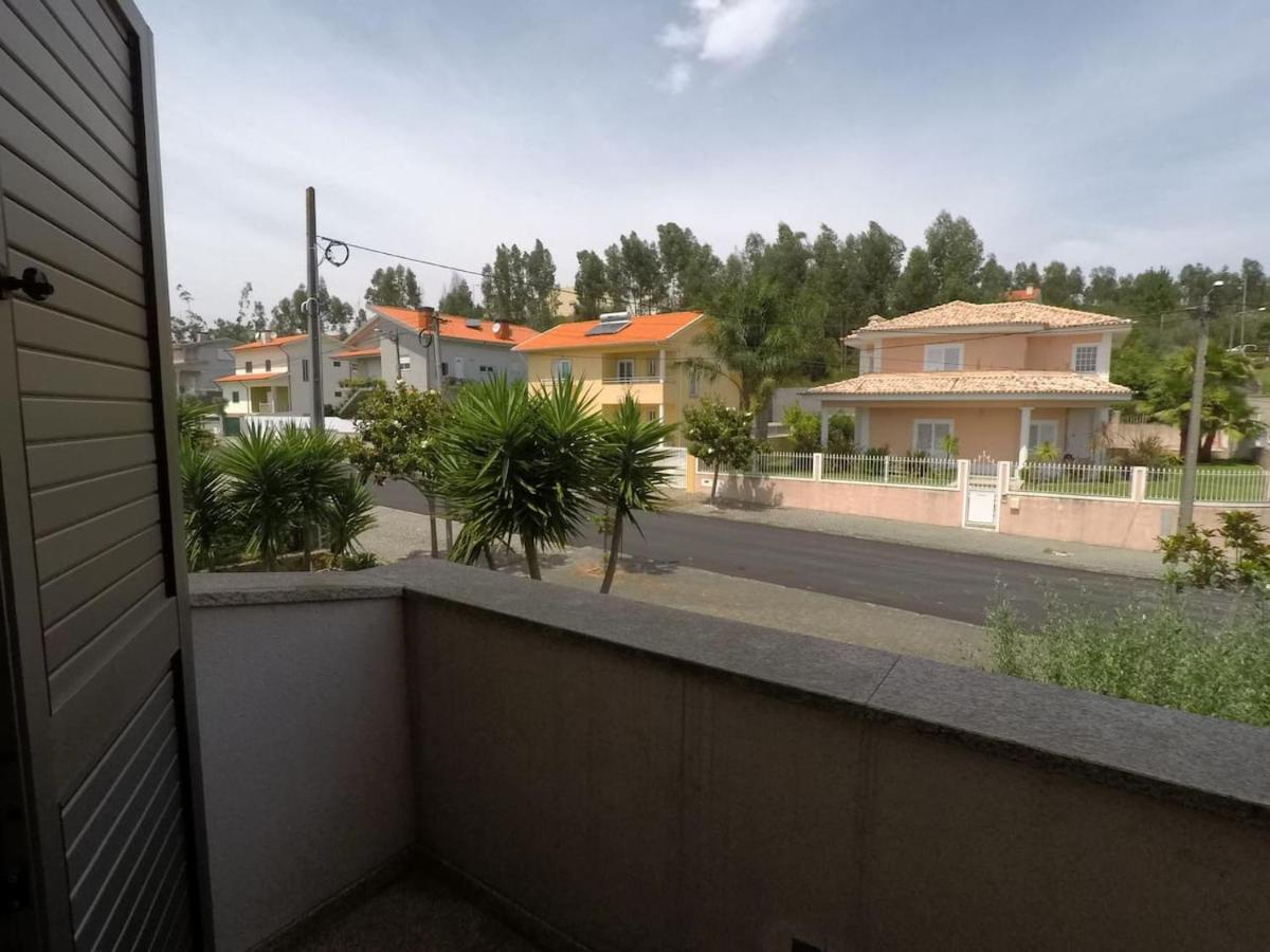 Valadas Guest House Canedo  Buitenkant foto
