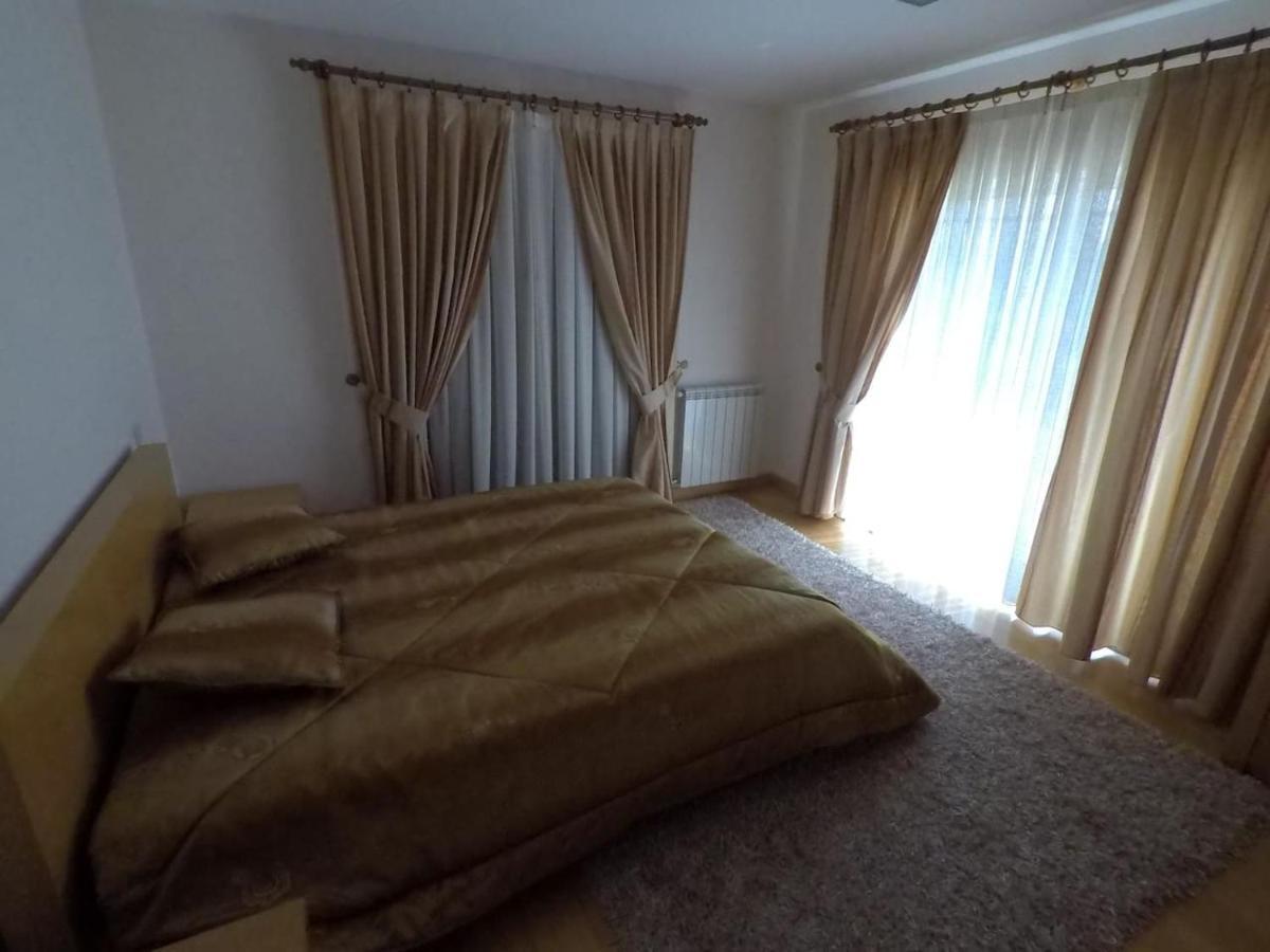 Valadas Guest House Canedo  Buitenkant foto